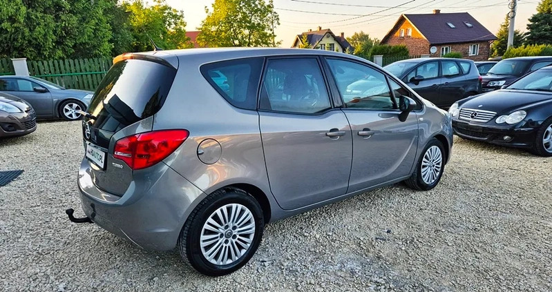 Opel Meriva cena 26500 przebieg: 190000, rok produkcji 2014 z Siemiatycze małe 781